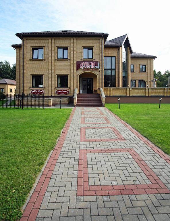 Hotel Felicia Riga Exterior foto